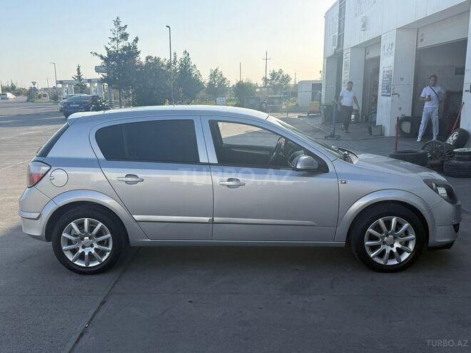 Opel Astra 2006, 356,000 km - 1.4 l - Bakı