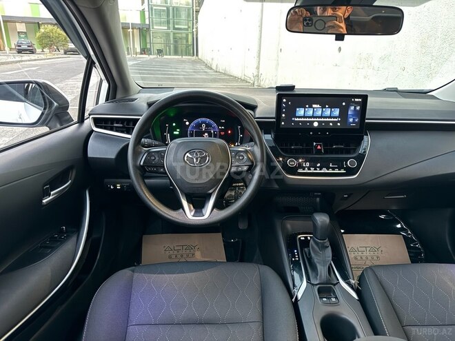 Toyota Corolla 2024, 37,500 km - 1.8 l - Bakı