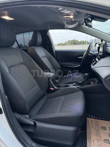 Toyota Corolla 2024, 37,500 km - 1.8 l - Bakı