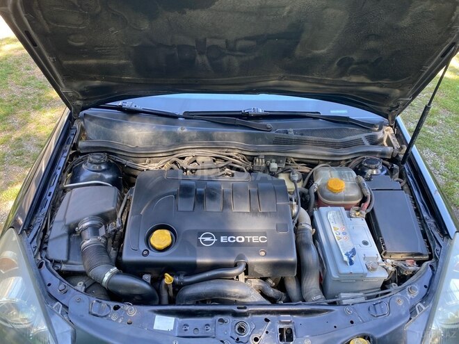 Opel Astra 2006, 392,000 km - 1.9 л - Bakı