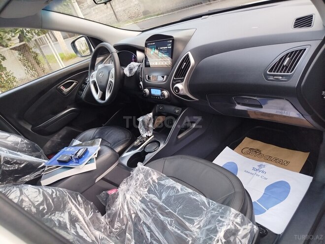 Hyundai ix35 2012, 158,000 km - 2.4 l - Gəncə