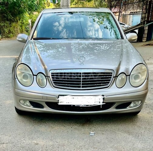 Mercedes E 220 2003, 303,000 km - 2.2 l - Bakı