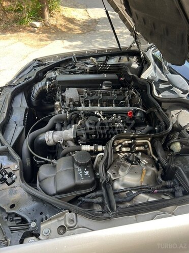 Mercedes E 220 2003, 303,000 km - 2.2 l - Bakı