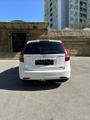 Hyundai i30 2011, 242,800 km - 1.6 л - Bakı