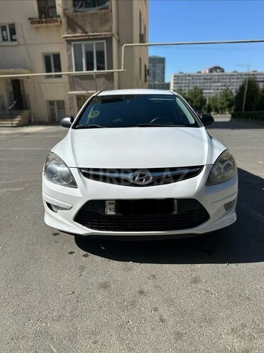 Hyundai i30 2011, 242,800 km - 1.6 л - Bakı