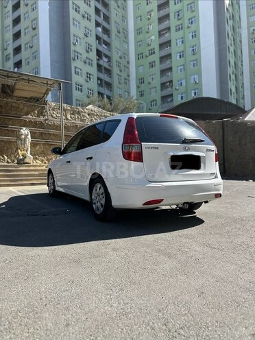Hyundai i30 2011, 242,800 km - 1.6 л - Bakı
