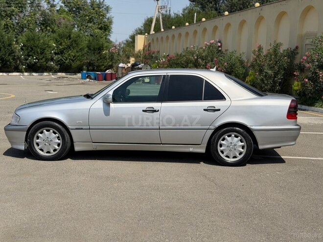 Mercedes C 240 1998, 439,602 km - 2.4 l - Gəncə