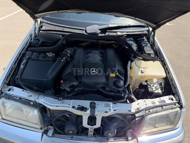 Mercedes C 240 1998, 439,602 km - 2.4 l - Gəncə
