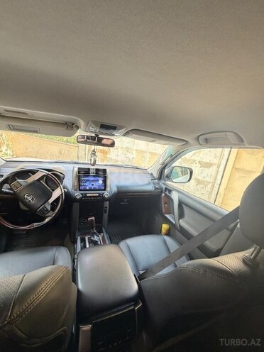 Toyota Land Cruiser Prado 2010, 140,000 km - 2.7 л - Sabirabad