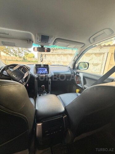 Toyota Land Cruiser Prado 2010, 140,000 km - 2.7 л - Sabirabad