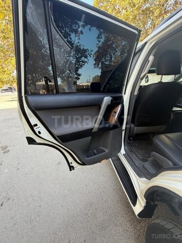 Toyota Land Cruiser Prado 2010, 140,000 km - 2.7 л - Sabirabad