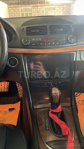 Mercedes E 240 2003, 350,000 km - 2.6 l - Ucar