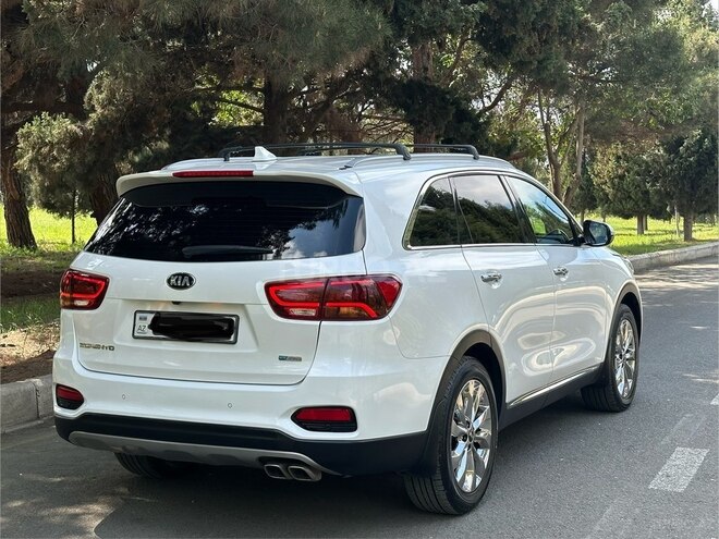 Kia Sorento 2018, 214,000 km - 2.0 l - Gəncə