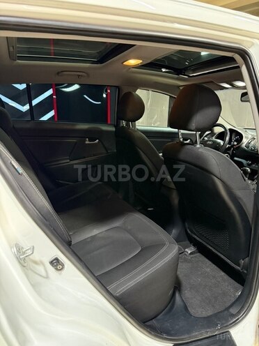 Kia Sportage 2013, 252,000 km - 2.0 l - Sumqayıt