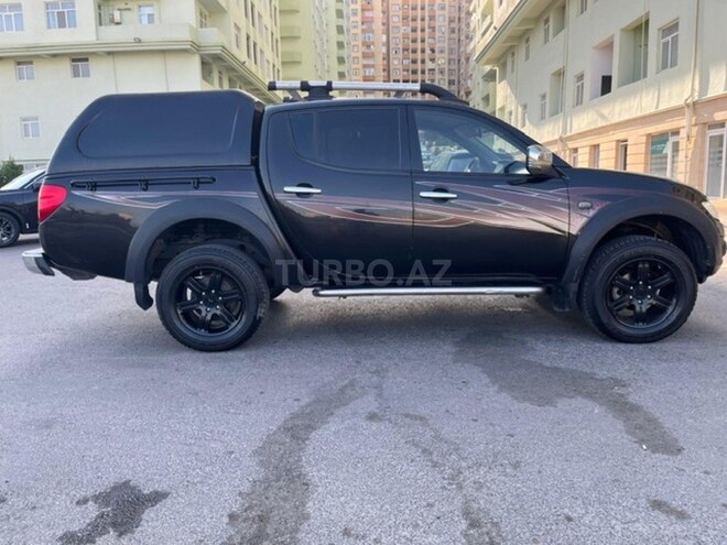 Mitsubishi L200 2012, 423,286 km - 2.5 l - Bakı