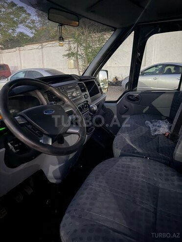 Ford Transit 2009, 215,000 km - 2.4 l - Bakı