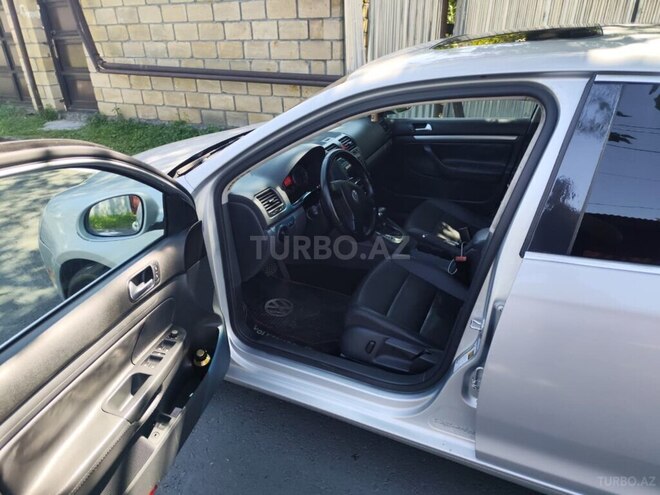 Volkswagen Jetta 2007, 281,000 km - 2.5 l - Zaqatala