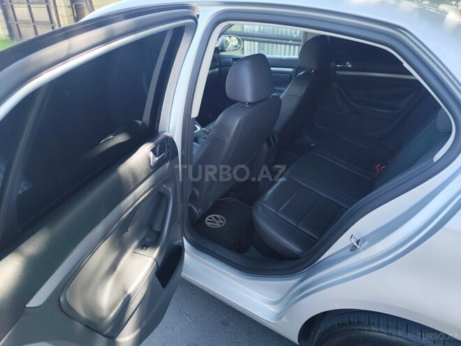 Volkswagen Jetta 2007, 281,000 km - 2.5 l - Zaqatala