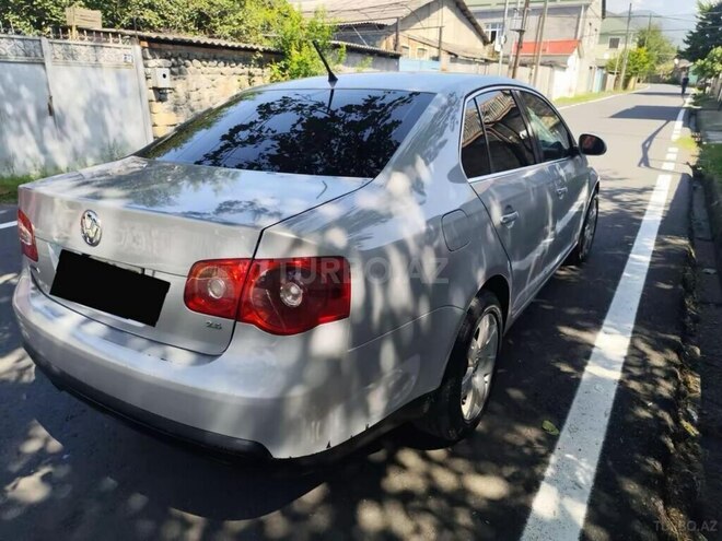 Volkswagen Jetta 2007, 281,000 km - 2.5 l - Zaqatala