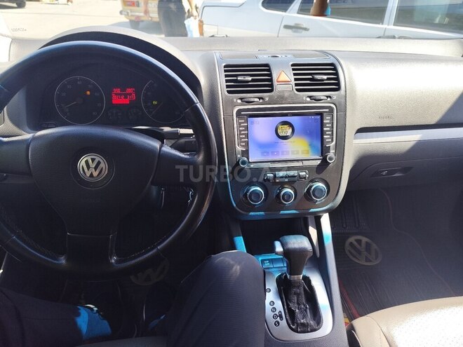 Volkswagen Jetta 2007, 281,000 km - 2.5 l - Zaqatala