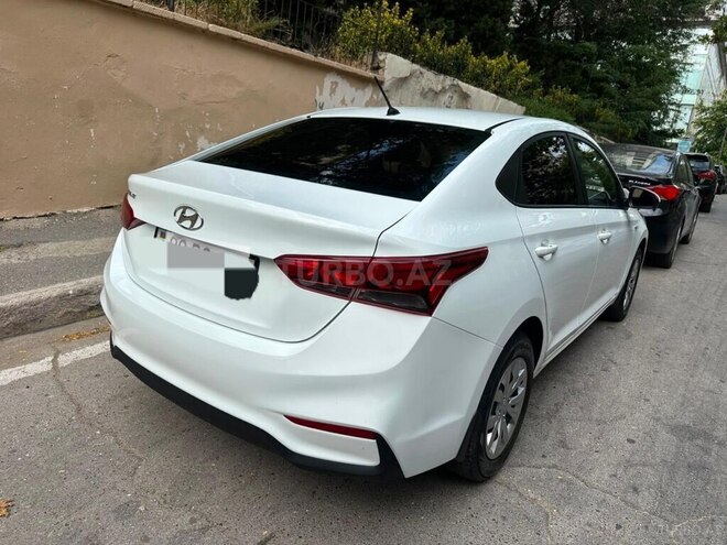 Hyundai Accent 2018, 244,000 km - 1.4 l - Bakı