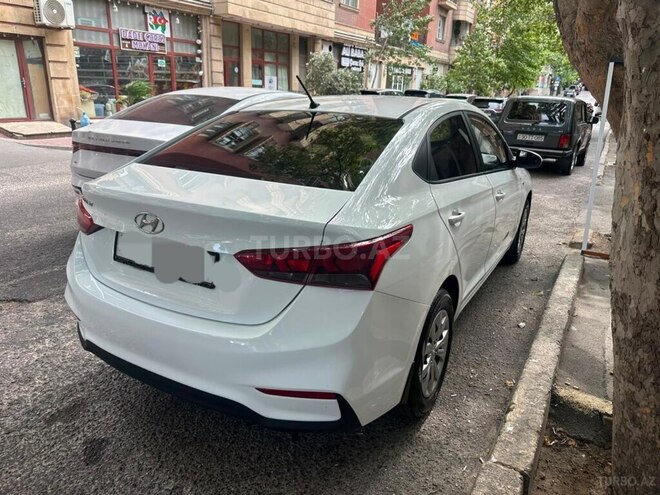 Hyundai Accent 2018, 244,000 km - 1.4 l - Bakı