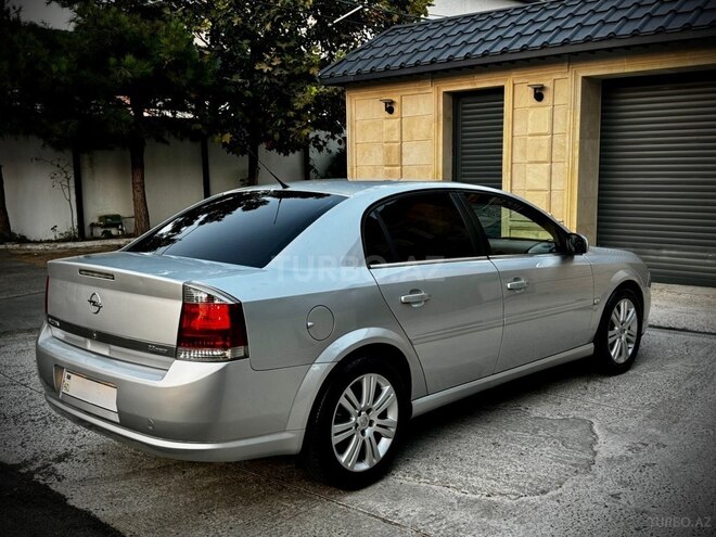 Opel Vectra 2005, 196,500 km - 2.2 l - Bakı