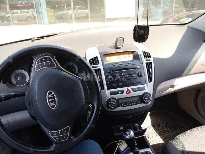 Kia Ceed 2007, 257,000 km - 1.4 l - Bakı