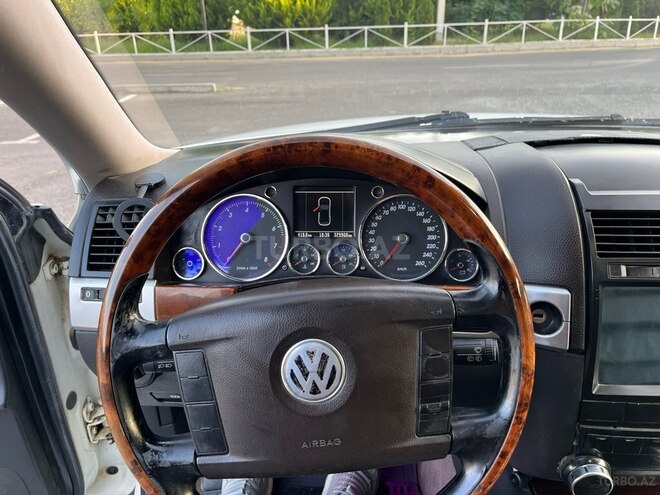 Volkswagen Touareg 2004, 326,122 km - 3.2 l - Bakı