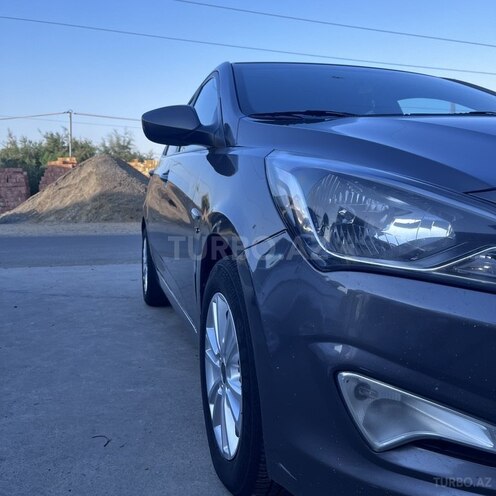 Hyundai Accent 2015, 280,000 km - 1.6 l - Sabirabad