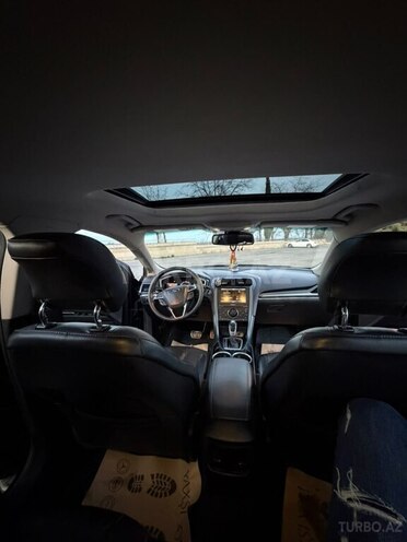 Ford Fusion (North America) 2013, 275,300 km - 2.0 l - Bakı