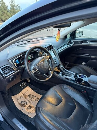Ford Fusion (North America) 2013, 275,300 km - 2.0 l - Bakı