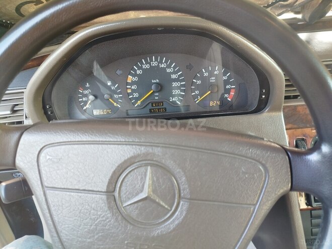 Mercedes C 220 1995, 475,105 km - 2.2 л - Mingəçevir