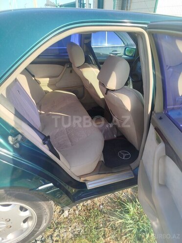 Mercedes C 220 1995, 475,105 km - 2.2 л - Mingəçevir