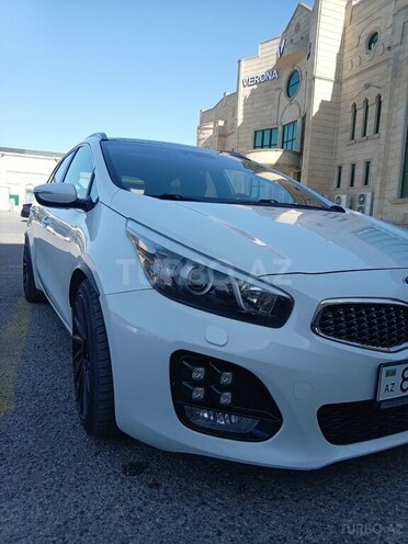 Kia Ceed 2018, 220,000 km - 1.6 l - Bakı