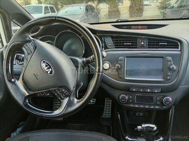 Kia Ceed 2018, 220,000 km - 1.6 l - Bakı