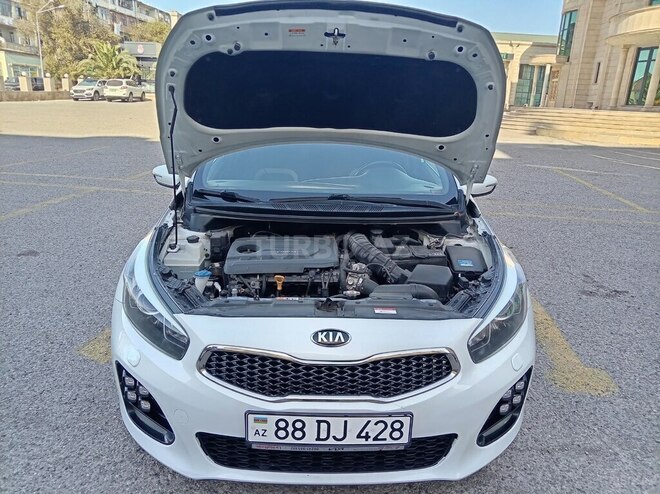 Kia Ceed 2018, 220,000 km - 1.6 l - Bakı
