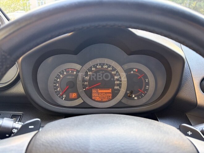 Toyota RAV4 2010, 208,000 km - 2.0 l - Bakı