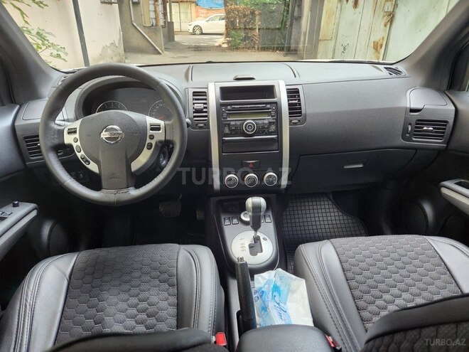 Nissan X-Trail 2011, 141,800 km - 2.5 l - Bakı