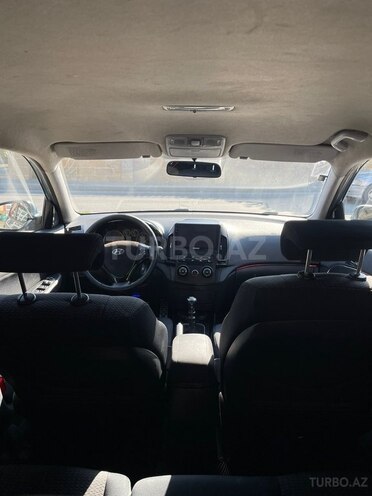 Hyundai i30 2007, 250,000 km - 1.6 л - Bakı