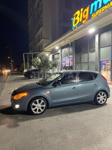 Hyundai i30 2007, 250,000 km - 1.6 л - Bakı