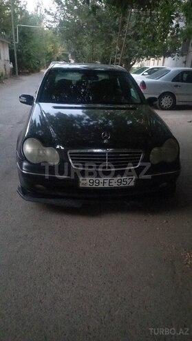 Mercedes C 220 2002, 402,000 km - 2.1 l - Şirvan