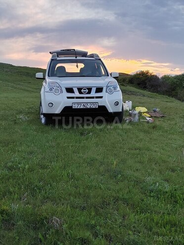 Nissan X-Trail 2011, 168,000 km - 2.5 л - Bakı