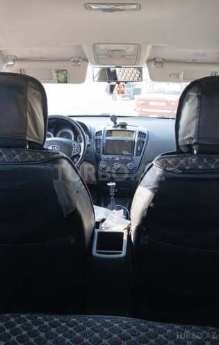 Kia  2009, 432,672 km - 1.4 l - Şamaxı
