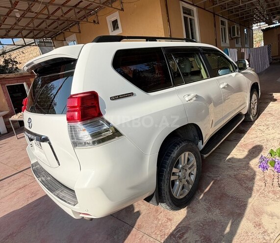 Toyota Land Cruiser 2011, 308,566 km - 4.0 l - Bakı