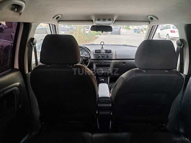 Skoda Fabia 2012, 253,000 km - 1.6 l - Bakı