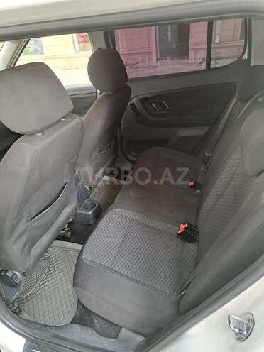 Skoda Fabia 2012, 253,000 km - 1.6 l - Bakı