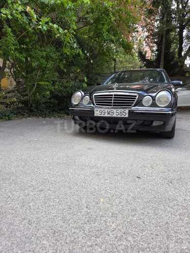 Mercedes E 270 2001, 528,000 km - 2.7 l - Bakı