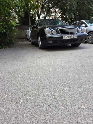 Mercedes E 270 2001, 528,000 km - 2.7 l - Bakı