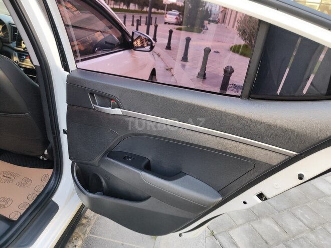 Hyundai Avante 2016, 210,430 km - 1.6 l - Bakı